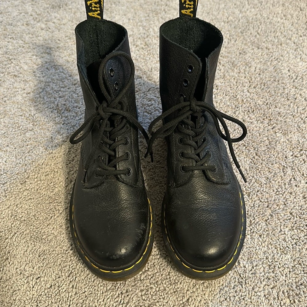 Dr. Martens 1460 WOMEN'S PASCAL VIRGINIA LEATHER BOOTS Women’s 8 / 39 / UK6 EUC